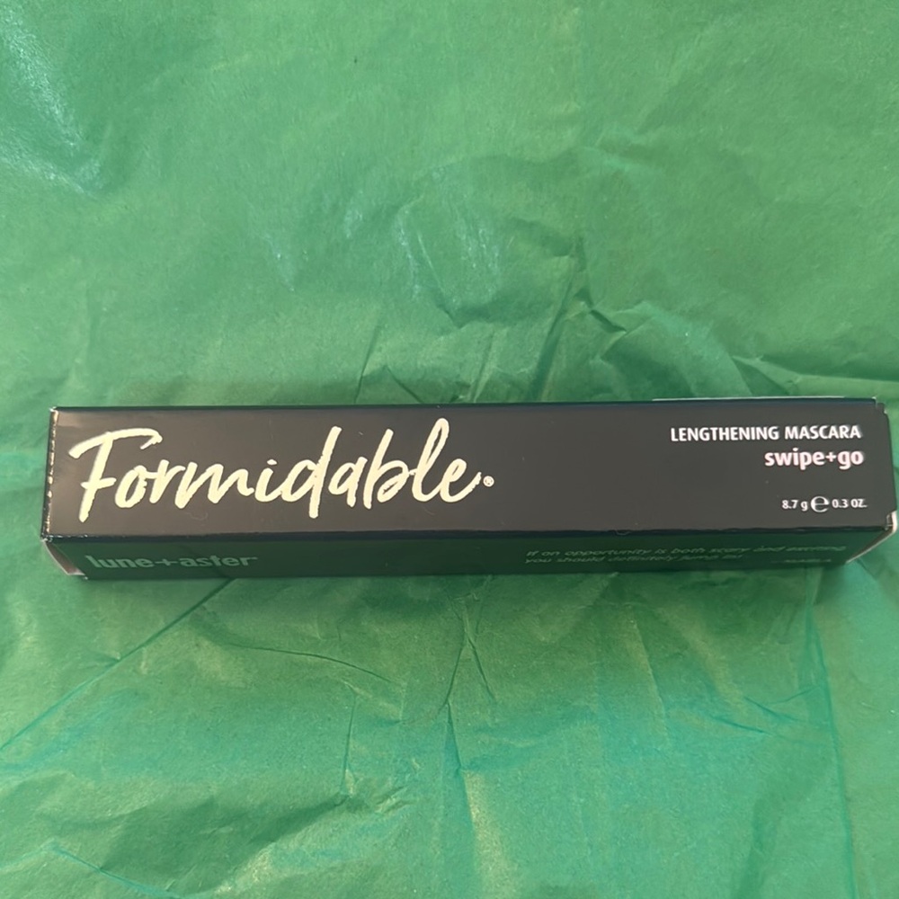 Lune + Aster  Formidable - Lengthening Mascara- New in Box